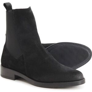 LAST CHANCE NEW Emanuele Crasto Suede Chelsea Boot Size 6 Europe 37